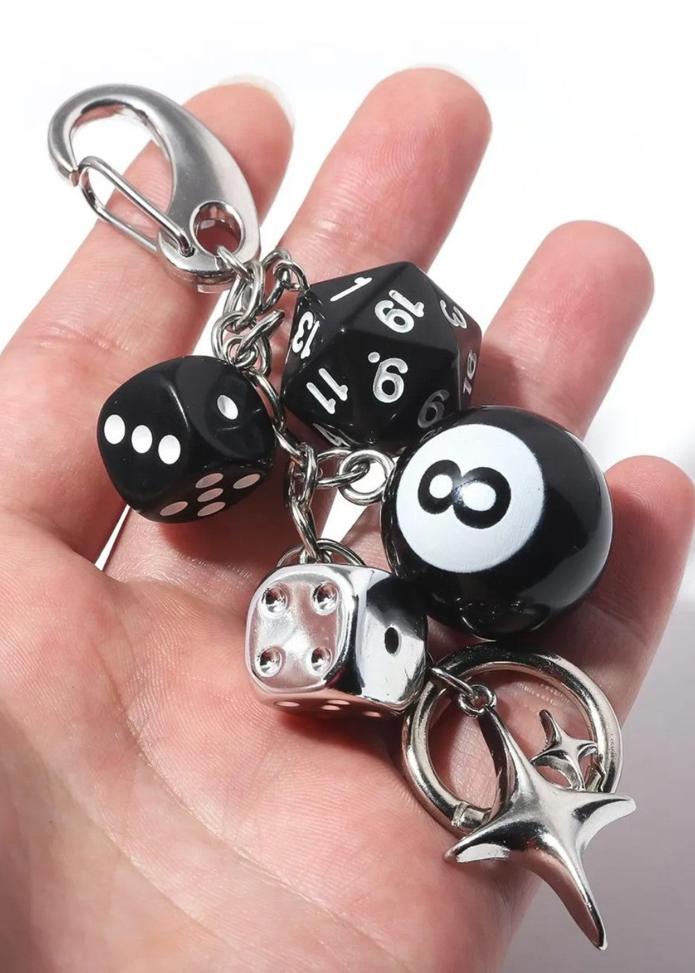 Held og lykke charm