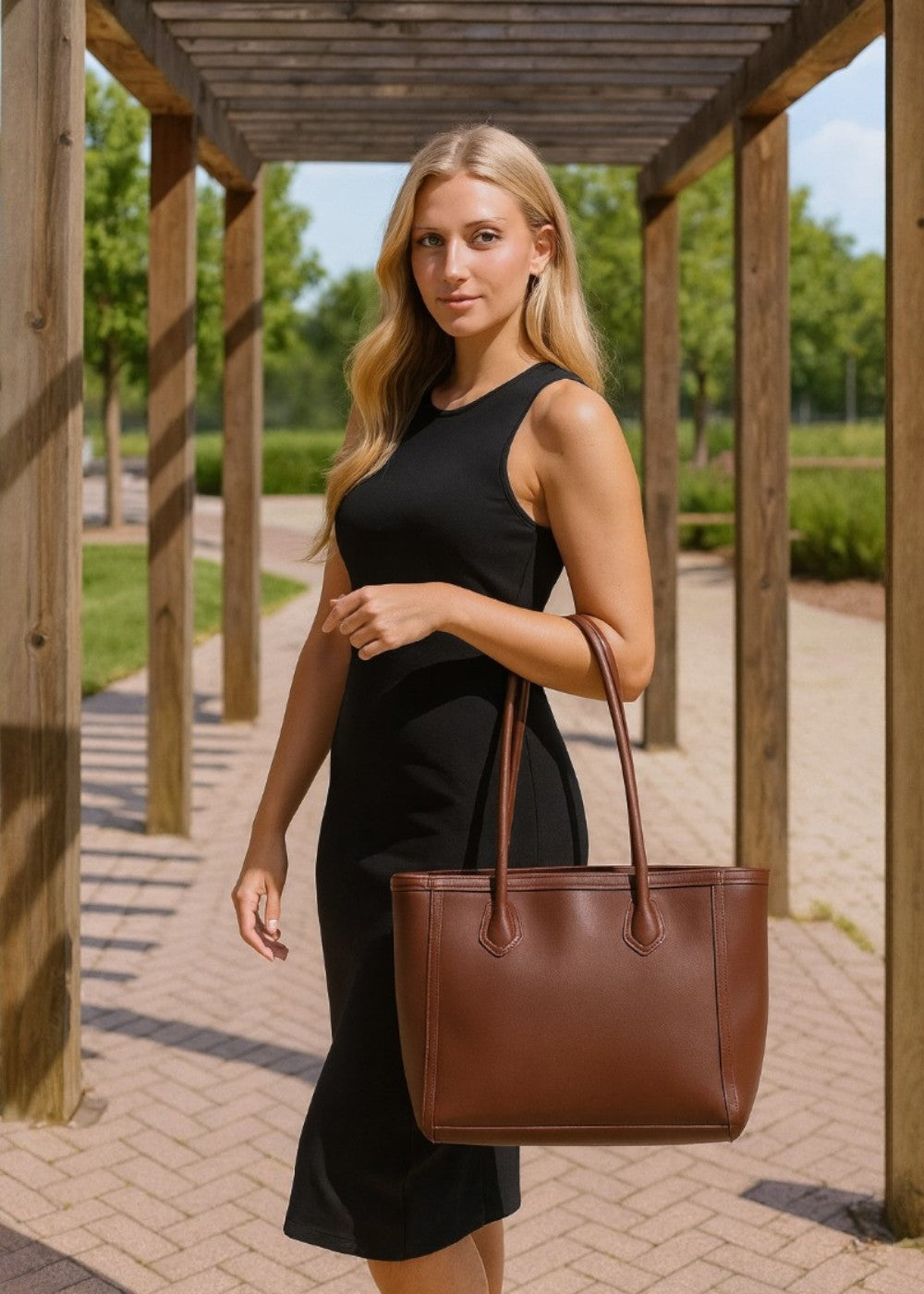 Elora Tote Taske